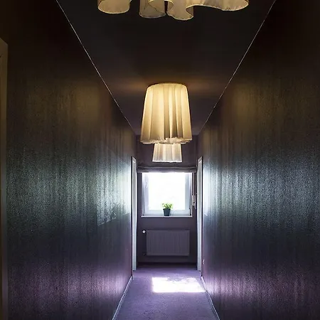 Airport By The New Yorker 3*