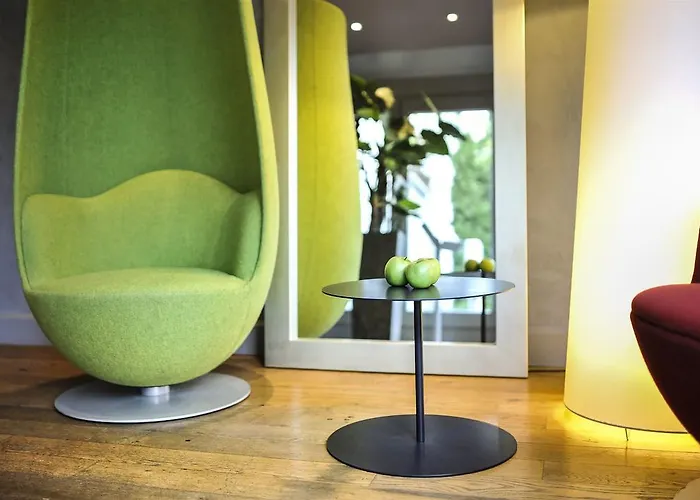 Airport By The New Yorker 3* קלן