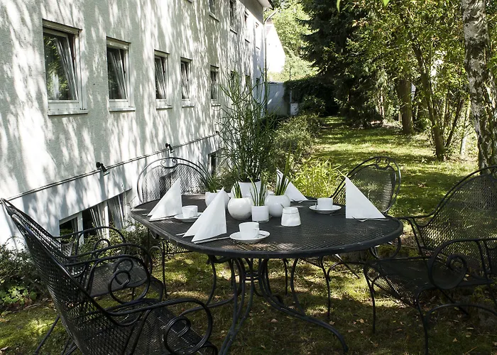 Airport By The New Yorker מלון קלן